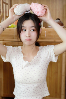 免费看美女羞羞片的视频